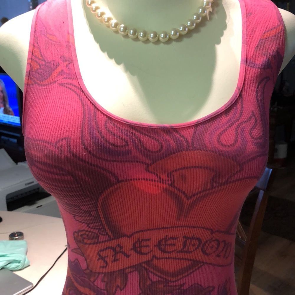 Pink top/ - Picture 8 of 9